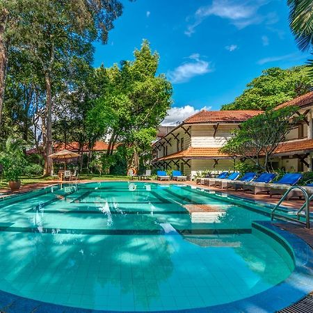 Southern Sun Mayfair Найроби Екстериор снимка