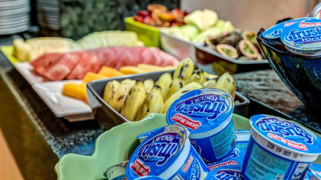 Southern Sun Mayfair Найроби Екстериор снимка